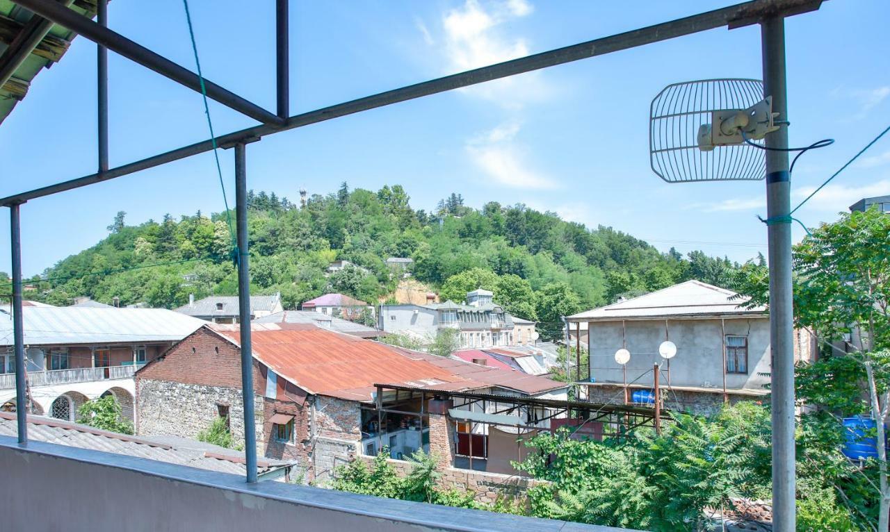 Pospolita Guest House クタイシ エクステリア 写真